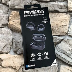 #58 Bluetooth Earbuds True Wireless Charge Case Waterproof USB Cable Gel Cushion
